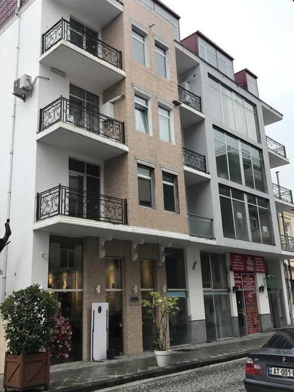 Piazza Apartment Batumi Exterior photo